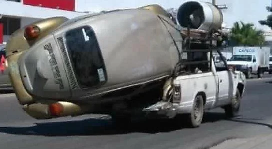 Cuánto pagan por un carro en el fierro viejo